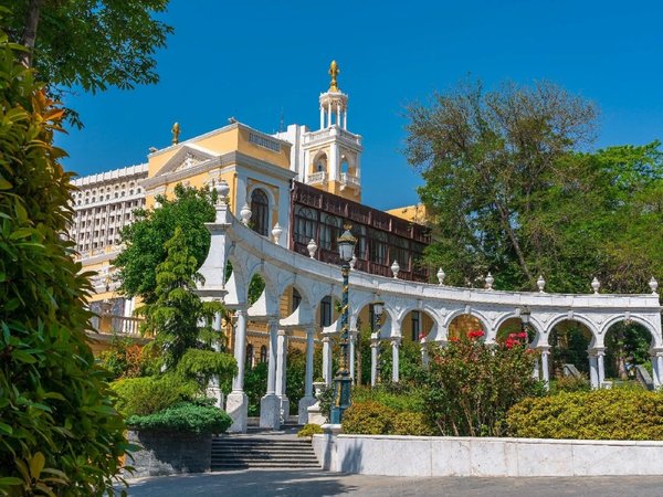 Нефтяной Баку: дворцы миллионеров и промыслы - фото 4