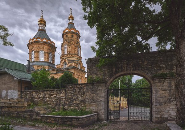 «Сердце города: тайны некрополя». Прогулка по кладбищу Пятигорска