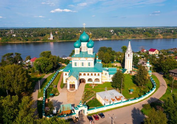 Город с открытки: прогулка по Романовской стороне Тутаева - фото 3