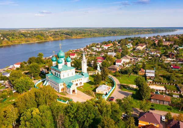 Город с открытки: прогулка по Романовской стороне Тутаева