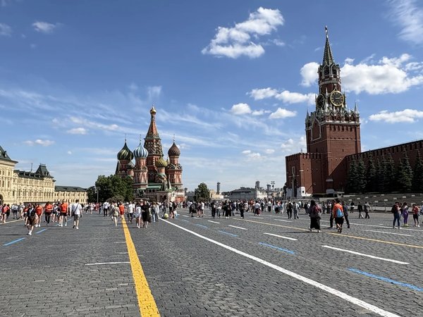 Красная площадь и Александровский сад: архитектура и скрытые детали - фото 1
