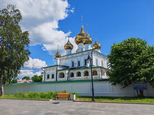 Град Углич: история в лицах и камне - фото 4