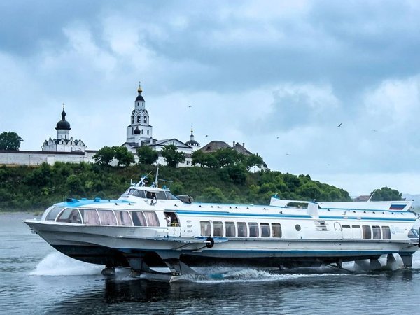 Свияжск в своём темпе: билеты на метеор и аудиогид по городу