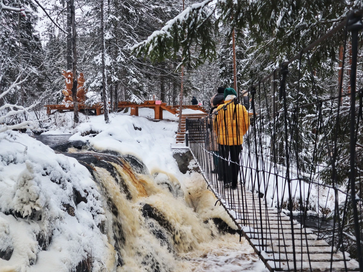 В Карелию — на Новый год с гидом-историком: Дед Мороз, «Рускеала», дегустации и интерактивы - фото 3
