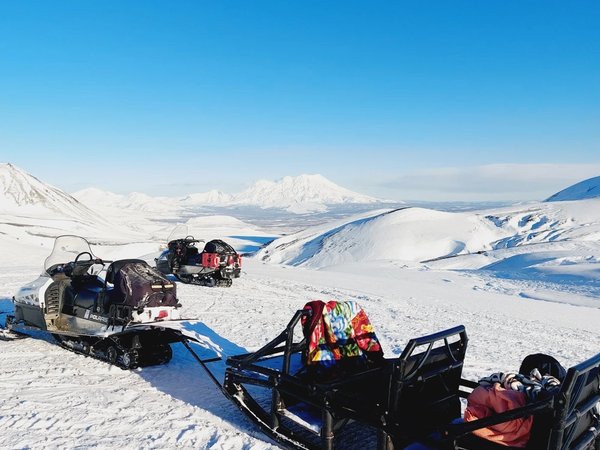 На Авачинский перевал — на снегоходах и в нартах - фото 4