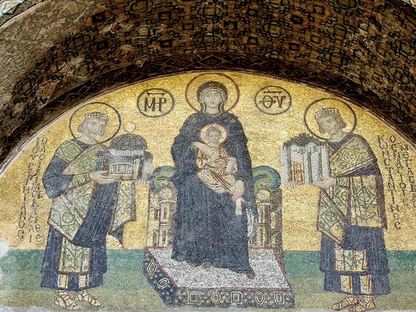 Где жили султаны и молились императоры: Топкапы, Айя-София, Голубая мечеть - фото 3