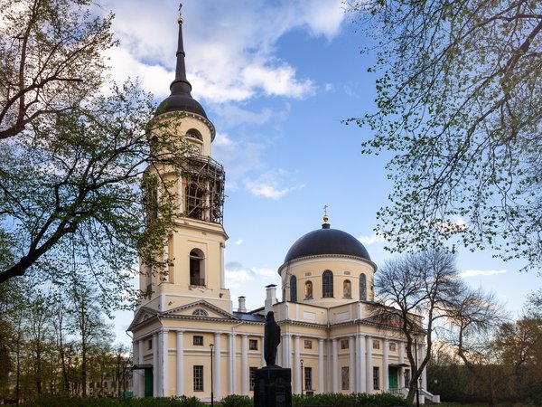 Обзорная прогулка по Калуге: храмы, усадьбы и старинные дома - фото 4