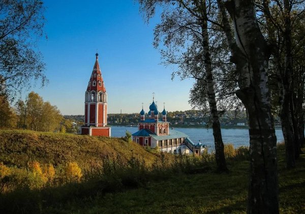 Очарование старины: прогулка по Романовской стороне
