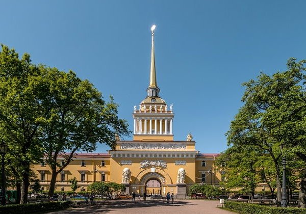 Обзорная по городу с экскурсией по Петропавловской крепости (собор+тюрьма) - фото 2