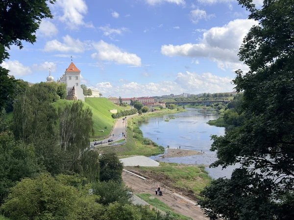 Трансфер из Бреста в Гродно и обратно