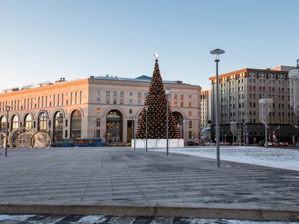 В предвкушении Нового года и Рождества в Москве - фото 4