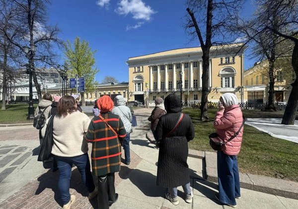 «Мостовая души»: с Маяковским по бульварам и переулкам - фото 1