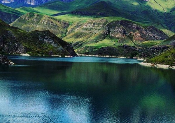 Высокогорное озеро Гижгит, перевал Актопрак и Чегемские водопады