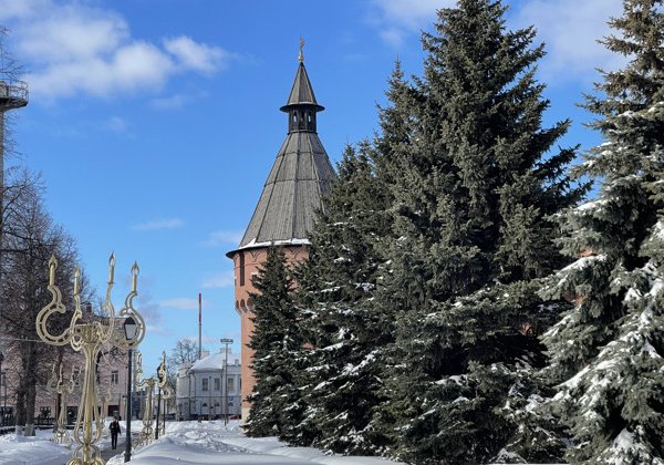 По следам тульских мастеров: кремль, гармонь и пряник