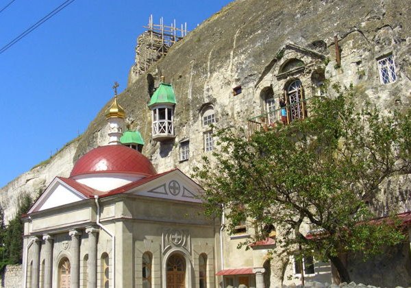 Инкерманский завод марочных вин и средневековый монастырь - фото 2