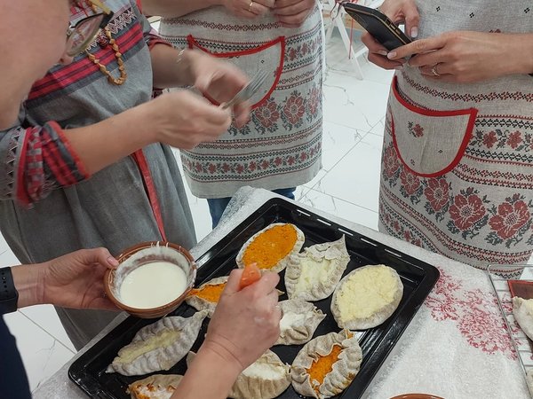 Тёплый вечер в Петрозаводске: готовим калитки и общаемся - фото 2