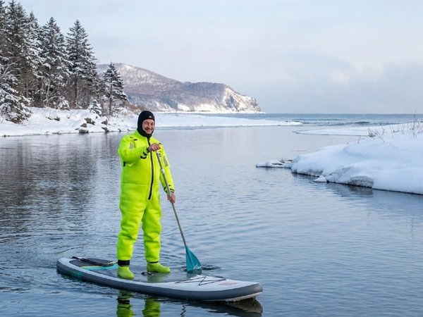 На сапе в гидрокостюме — по ледяному морю - фото 2