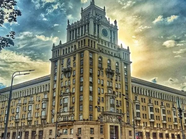 Гостиница «Пекин» в Москве с посещением исторического ресторана и смотровой - фото 1