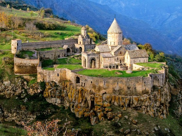 Арени, Нораванк и Татев: маршрут через три области Армении - фото 4