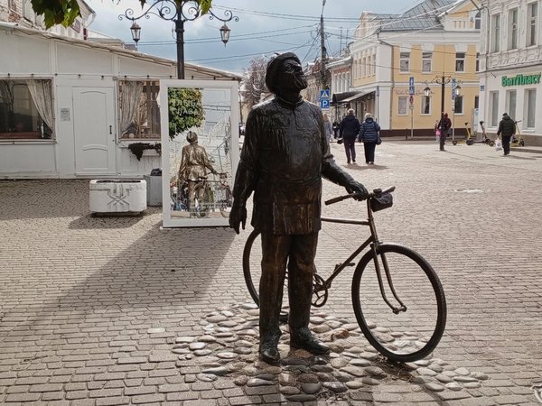 По Дворянской и Облупской: будни и праздники провинциальной Калуги - фото 3
