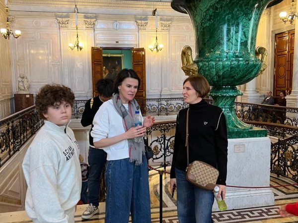 В поисках сокровищ: экскурсия по Эрмитажу для детей - фото 3