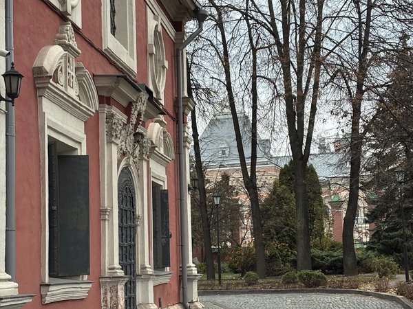 Неожиданное Замоскворечье: от Голутвинской слободы до Лаврушинского переулка - фото 1