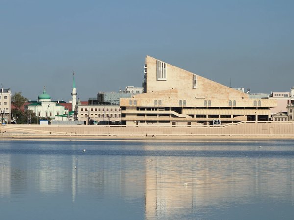 По Казани на автобусе, пешком и на теплоходе - фото 2