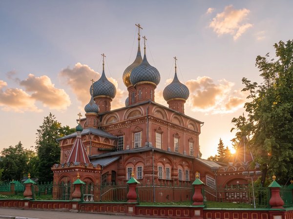 Квест по Костроме: от колыбели Романовых до родины Снегурочки