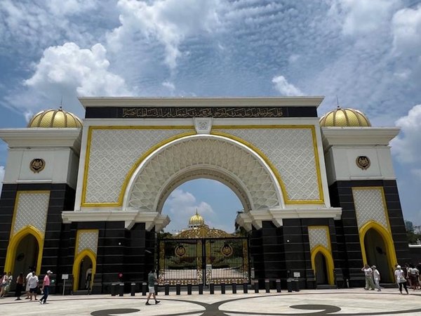 Куала-Лумпур — город на перекрёстке культур - фото 4