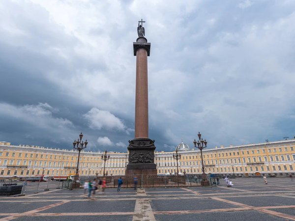 Санкт-Петербург — город у эшафота - фото 1