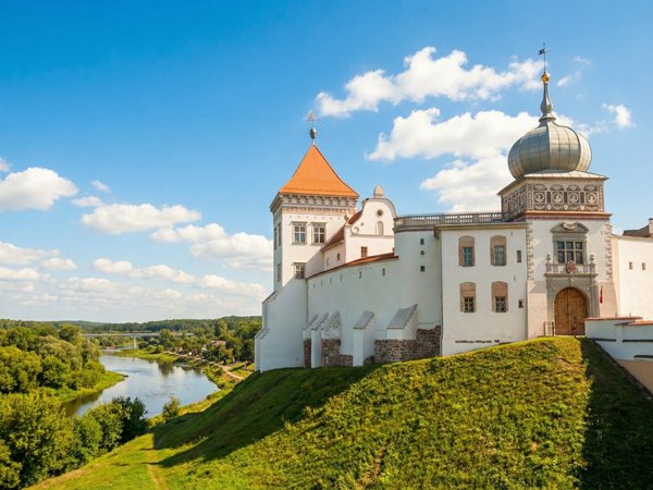 Королевский Гродно и средневековая Лида — трансфер из Минска - фото 1