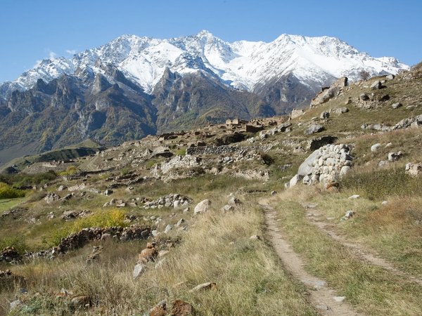 Верхнюю Балкария: исчезнувшее озеро и тайны Черекского ущелья - фото 1