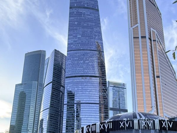Небоскрёбы Москва-Сити: квест с аудиогидом