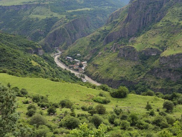 Секреты Северной Армении: от древнего Сагмосаванка до дикой природы Лори - фото 4