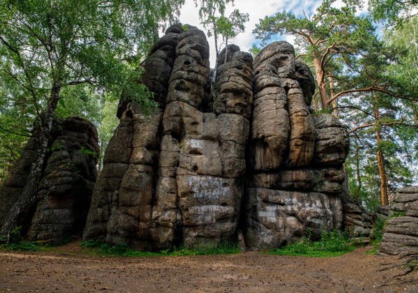 Буддистский комплекс и скалы Амбарчики - фото 2