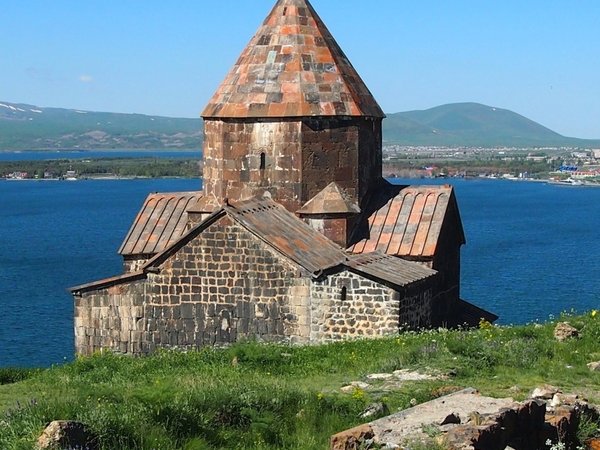 Скрытый Севан: Севанаванк, Айраванк и Норадуз - фото 2