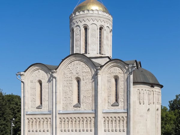 Квест-экскурсия по Владимиру: город соборов и легенд (без гида) - фото 1