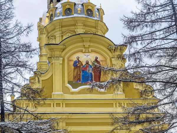 Новогодняя Петропавловская крепость (с экскурсией в соборе) - фото 1