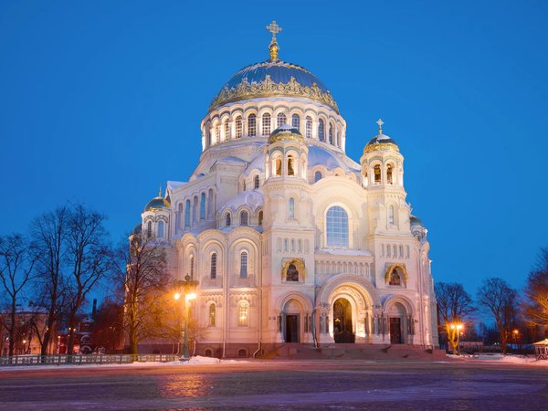 Новогодний Кронштадт и световое шоу — из Санкт-Петербурга - фото 3
