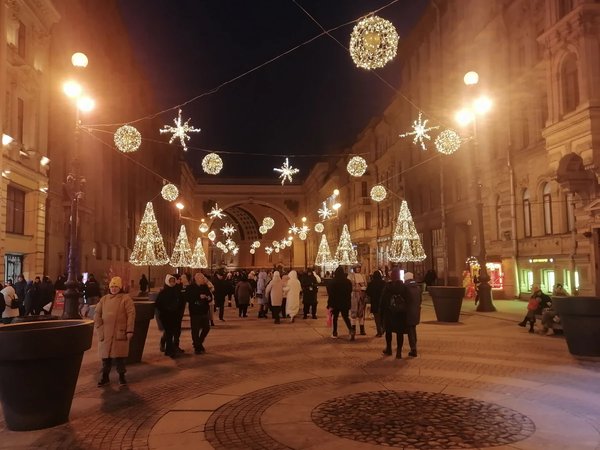 Новый год в Петербурге: царский, поэтический, купеческий - фото 1