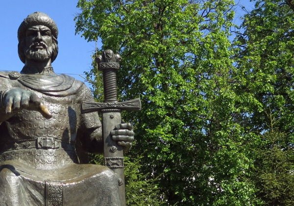 Славная Кострома: увлекательная экскурсия для детей и их родителей - фото 1