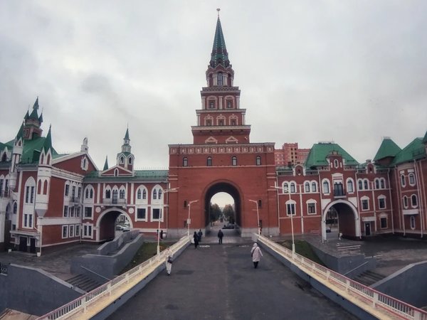 Йошкар-Ола вне времени: знакомство через городские часы - фото 2