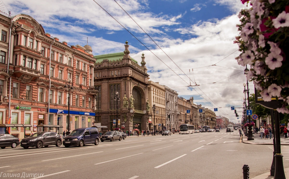 Петербург парадный и камерный