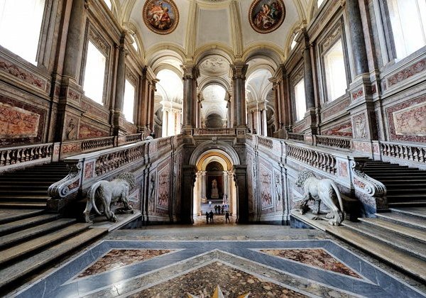 Казерта и ее королевский дворец  - фото 1