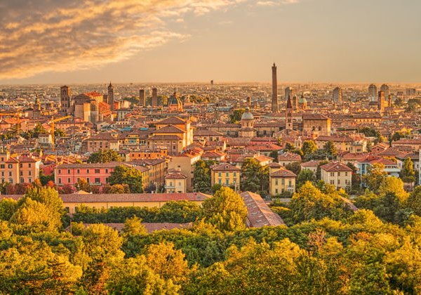 Город рекордов, город-сюрприз: обзорная прогулка по Болонье - фото 4