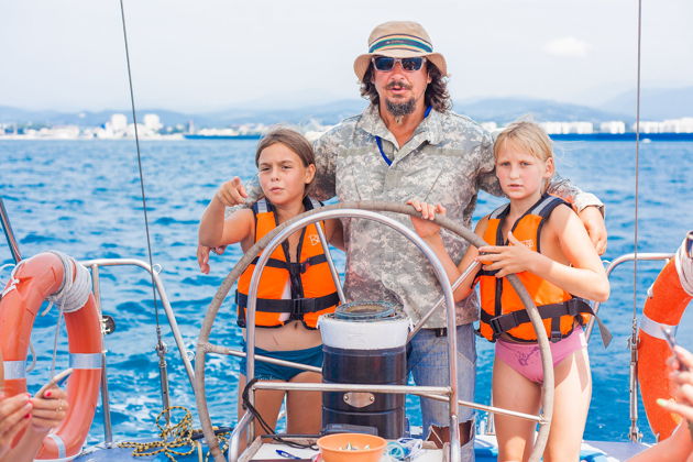 Фото экскурсии - Прогулка на парусной яхте по морю в Адлере - 10