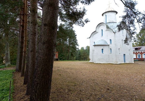 Экскурсия по Юрьеву монастырю, скиту и МДЗ Витославлицы  - фото 2