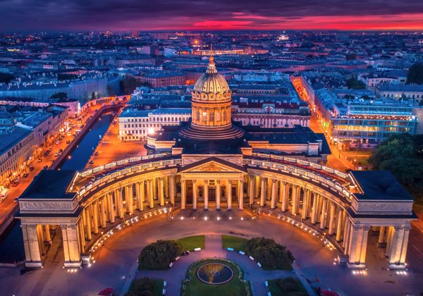 На автобусе по вечернему Петербургу