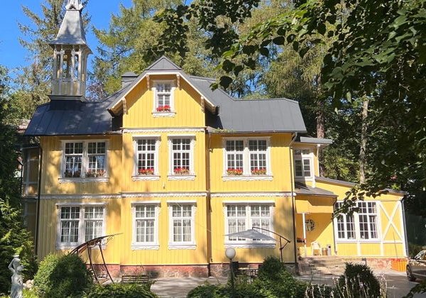 Светлогорск и Янтарный: королевский курорт и берег с янтарем - фото 3