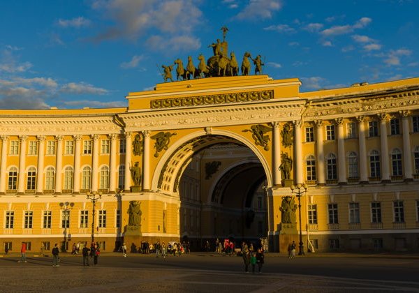 Самостоятельная квест-прогулка "В самом сердце Санкт-Петербурга" - фото 2